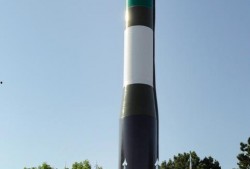 俄罗斯爆料新导弹最新消息,性能突破引发全球关注！