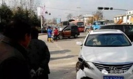 南阳交通事故最新爆料,多车连环相撞，现场情况紧急！